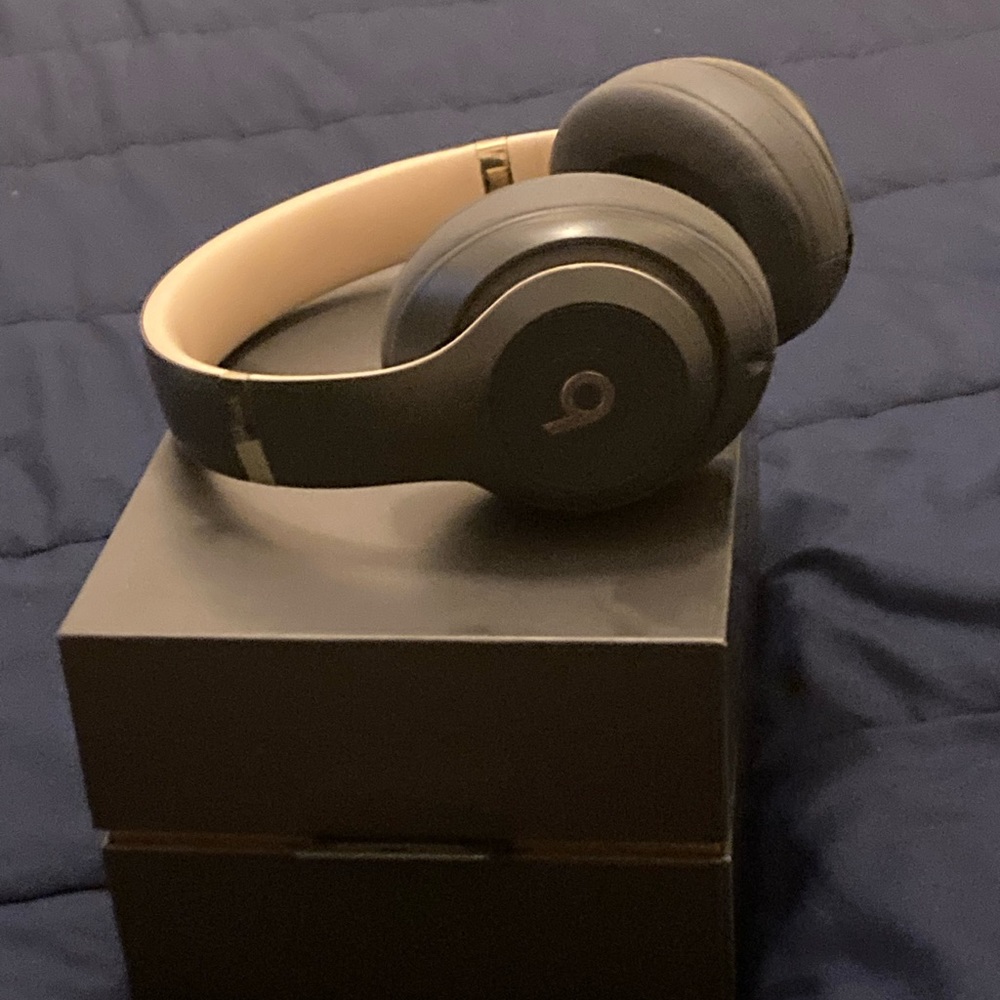 Studio 3 Wireless Beats